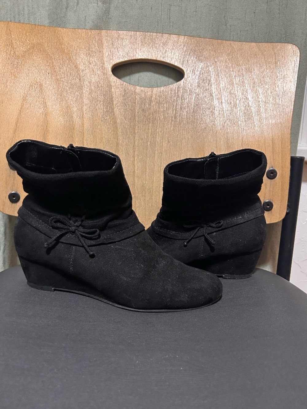 Women's Dress Barn, Black Boots sz 8.5